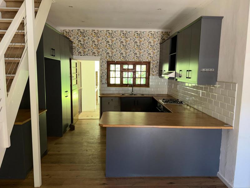 To Let 3 Bedroom Property for Rent in Lemoenkloof Western Cape